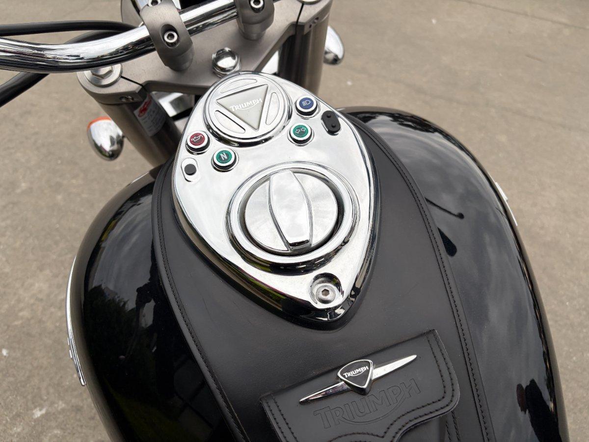 2013 TRIUMPH AMERICA CRUISER