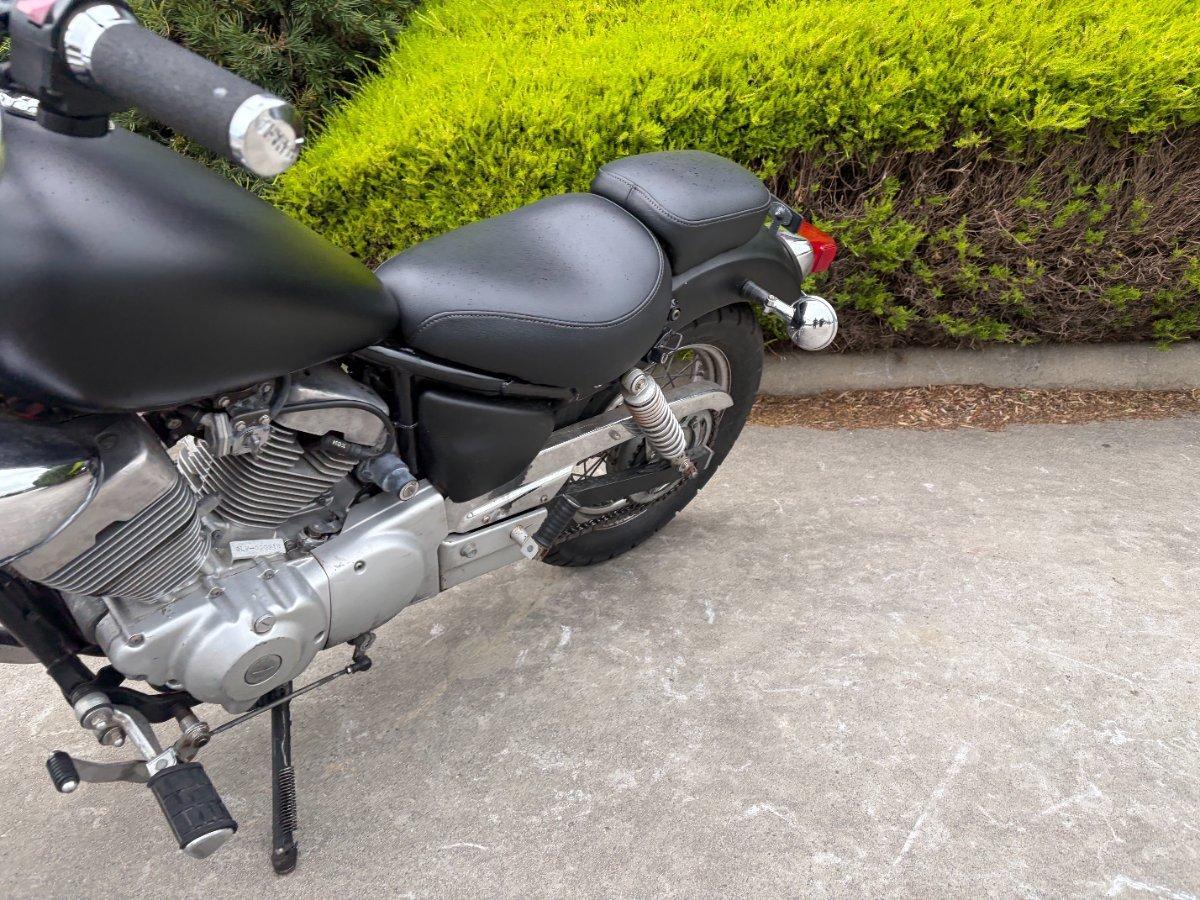 1989 YAMAHA XV250 (VIRAGO VX250S, VX250R) CRUISER