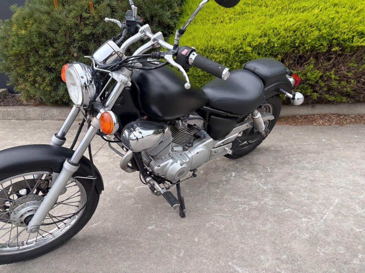 1989 YAMAHA XV250 (VIRAGO VX250S, VX250R) CRUISER