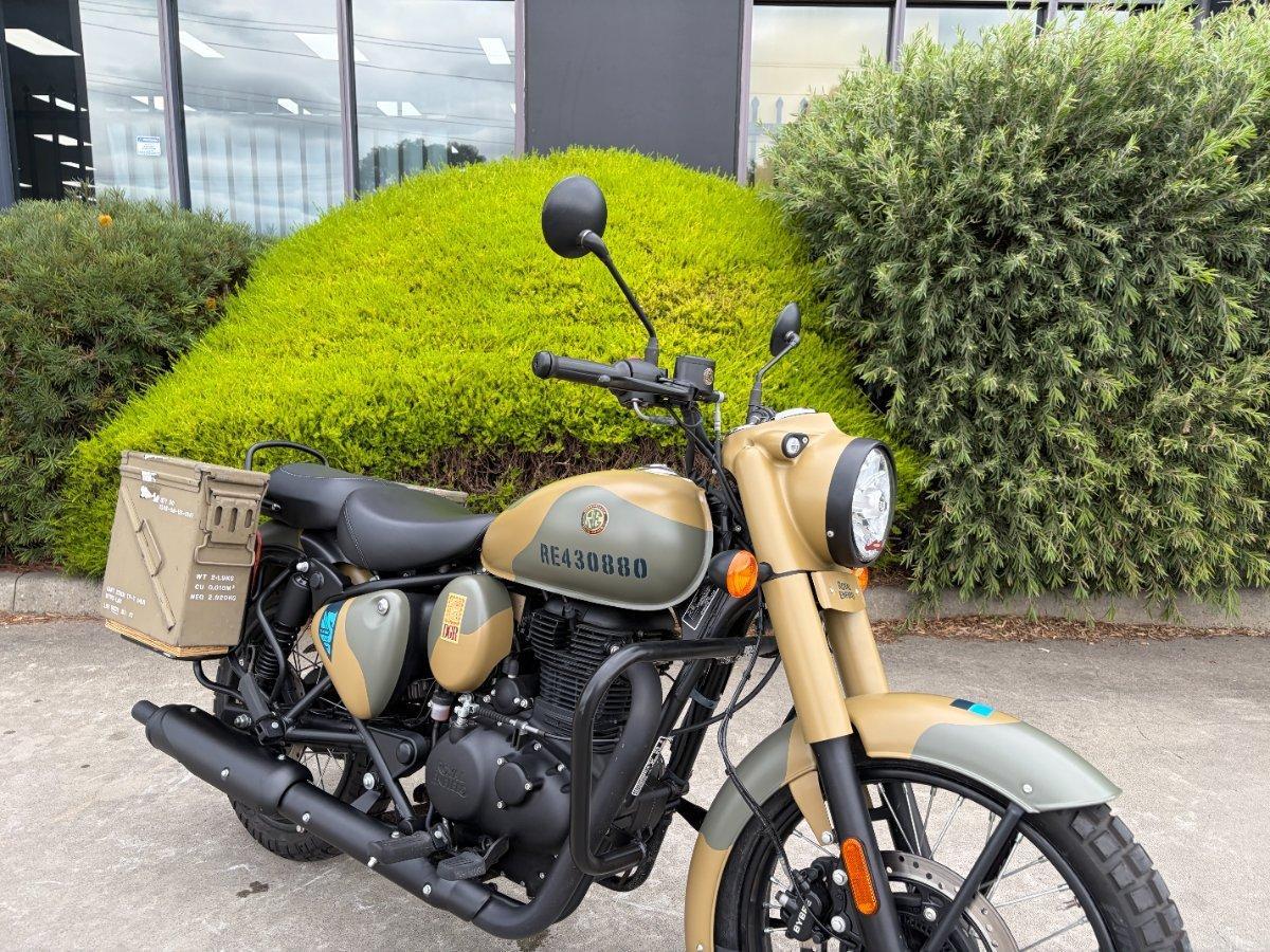 2025 ROYAL ENFIELD CLASSIC 350 SIGNALS ROAD