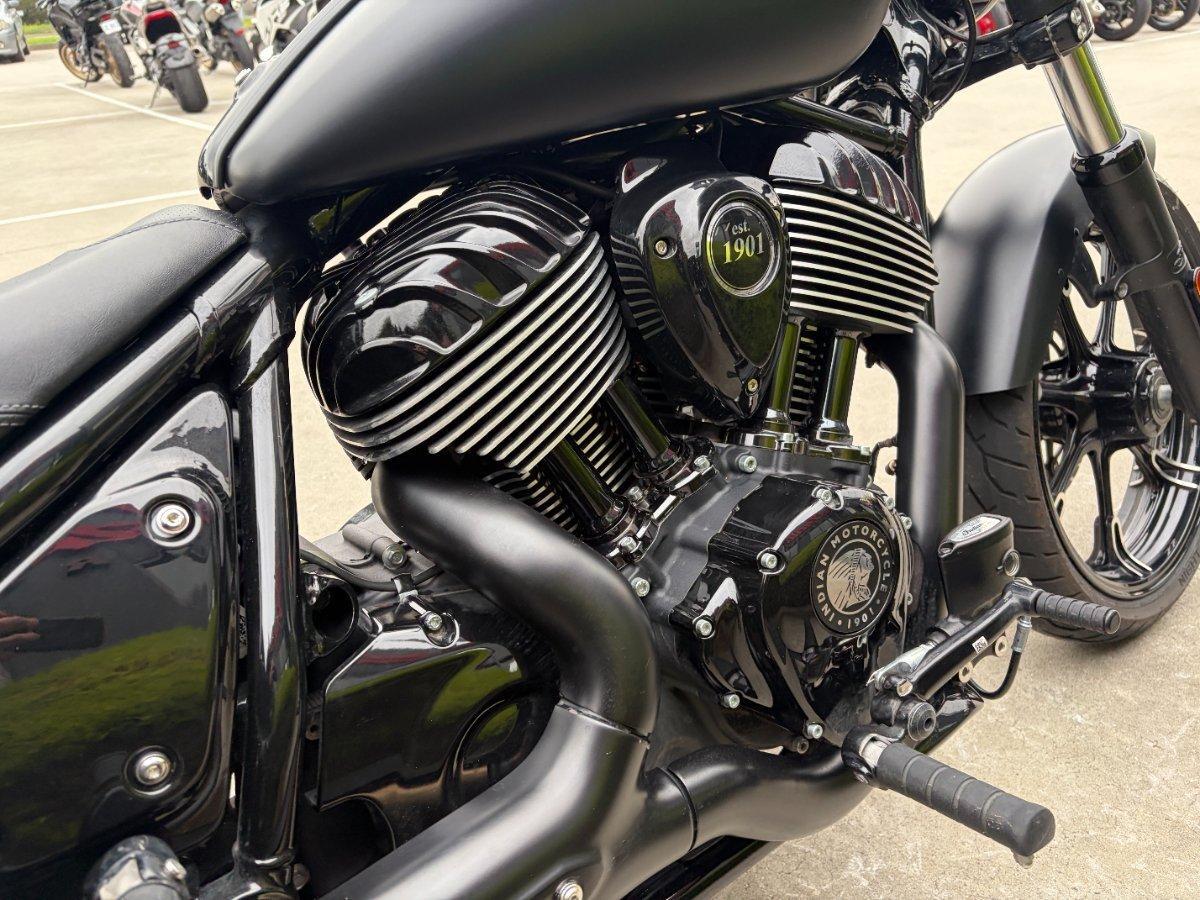 2023 INDIAN CHIEF DARK HORSE CRUISER