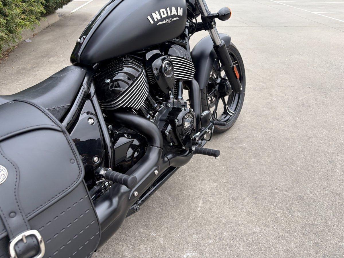 2023 INDIAN CHIEF DARK HORSE CRUISER