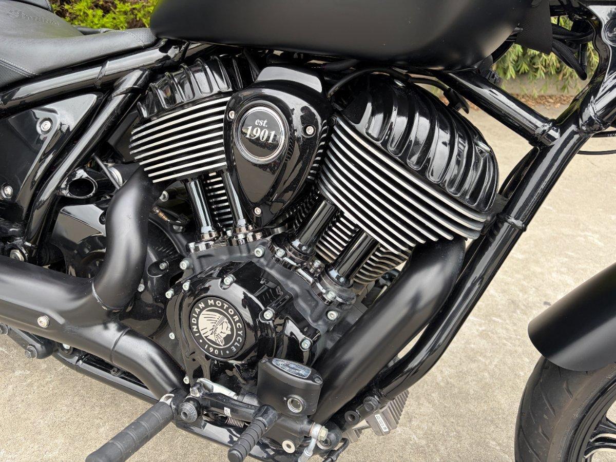 2023 INDIAN CHIEF DARK HORSE CRUISER
