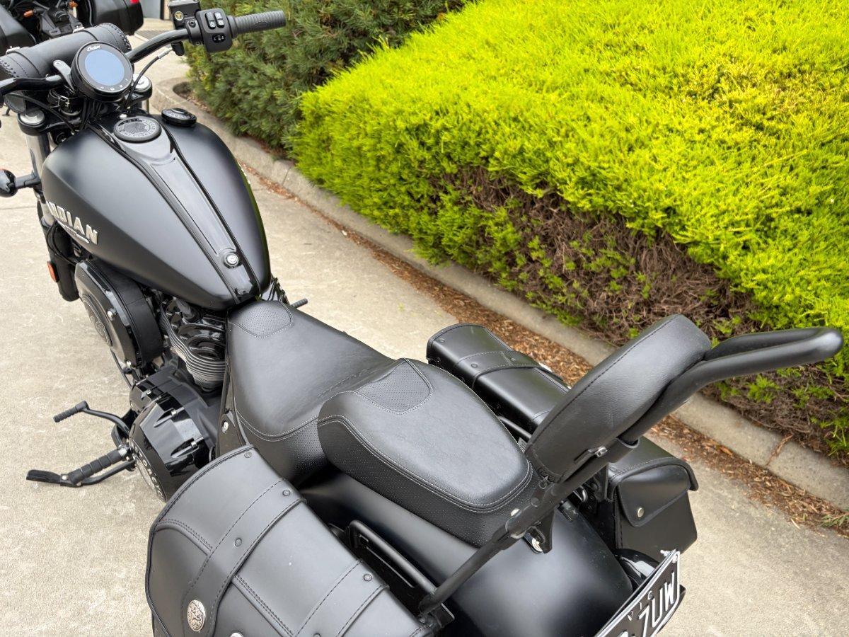 2023 INDIAN CHIEF DARK HORSE CRUISER