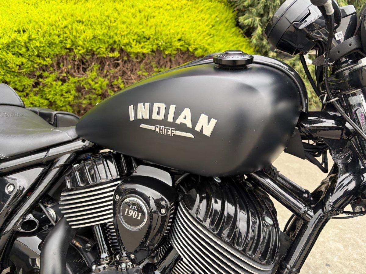2023 INDIAN CHIEF DARK HORSE CRUISER