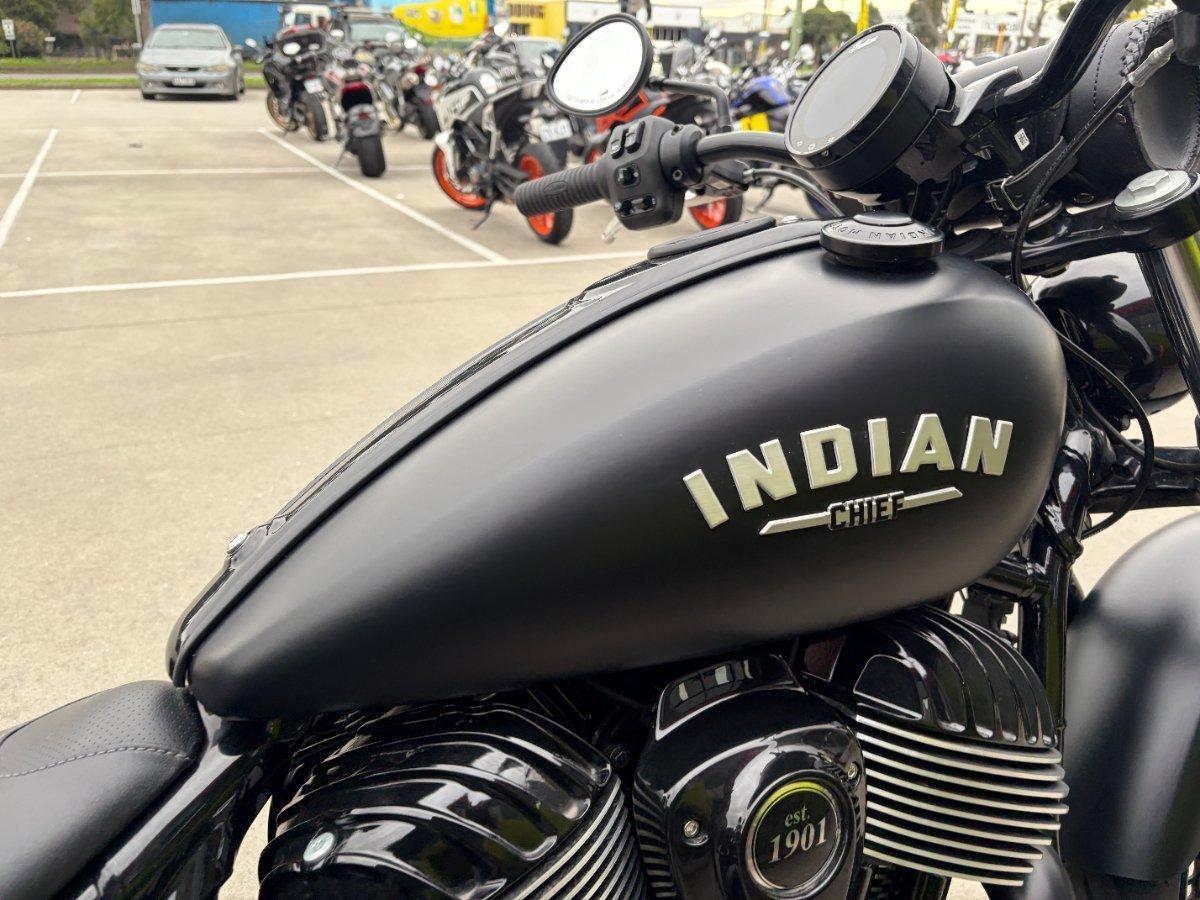 2023 INDIAN CHIEF DARK HORSE CRUISER
