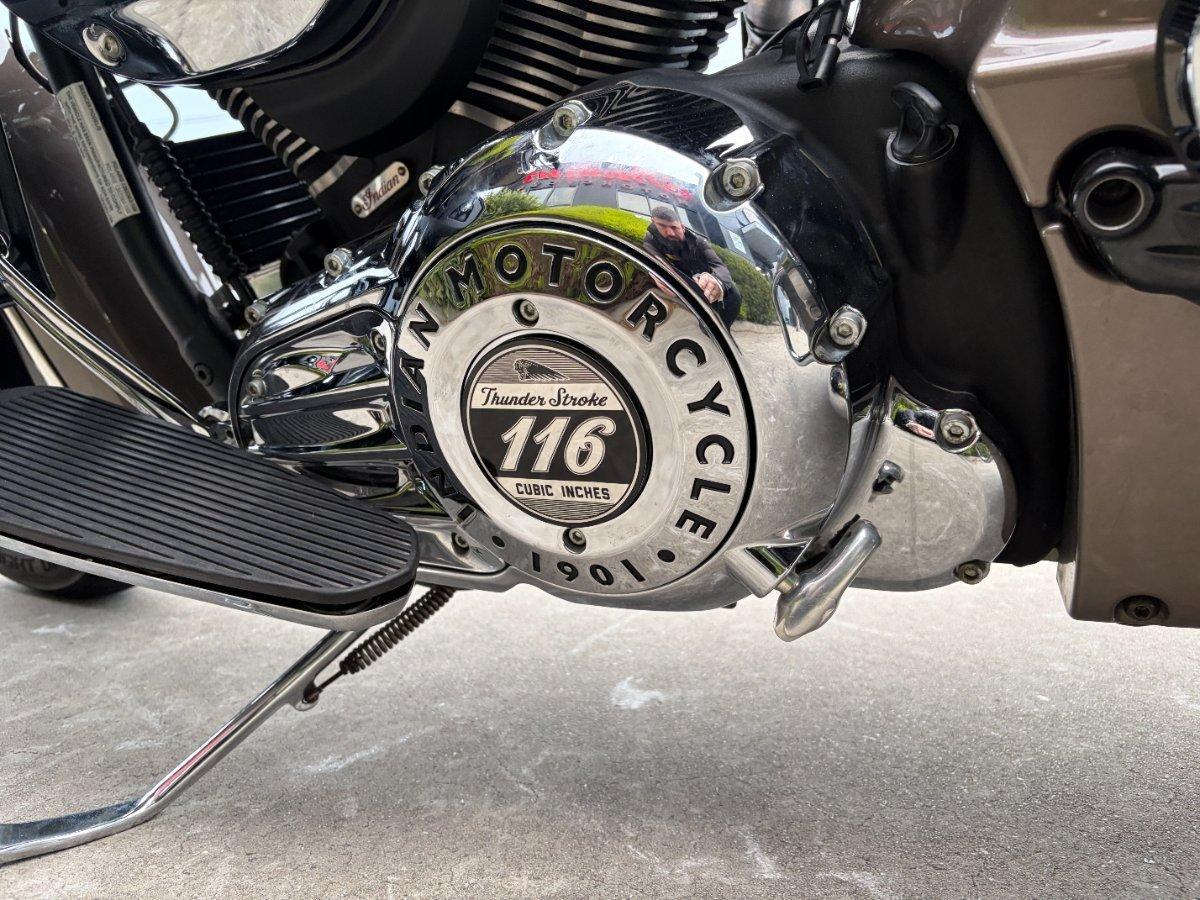2018 INDIAN ROADMASTER BRONZE/THUNDR BLACK CRUISER