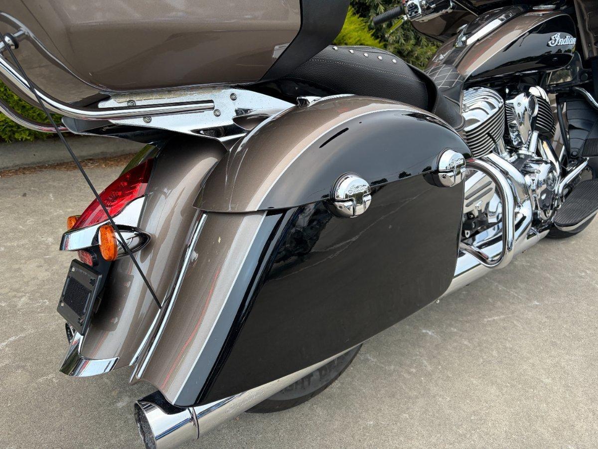 2018 INDIAN ROADMASTER BRONZE/THUNDR BLACK CRUISER