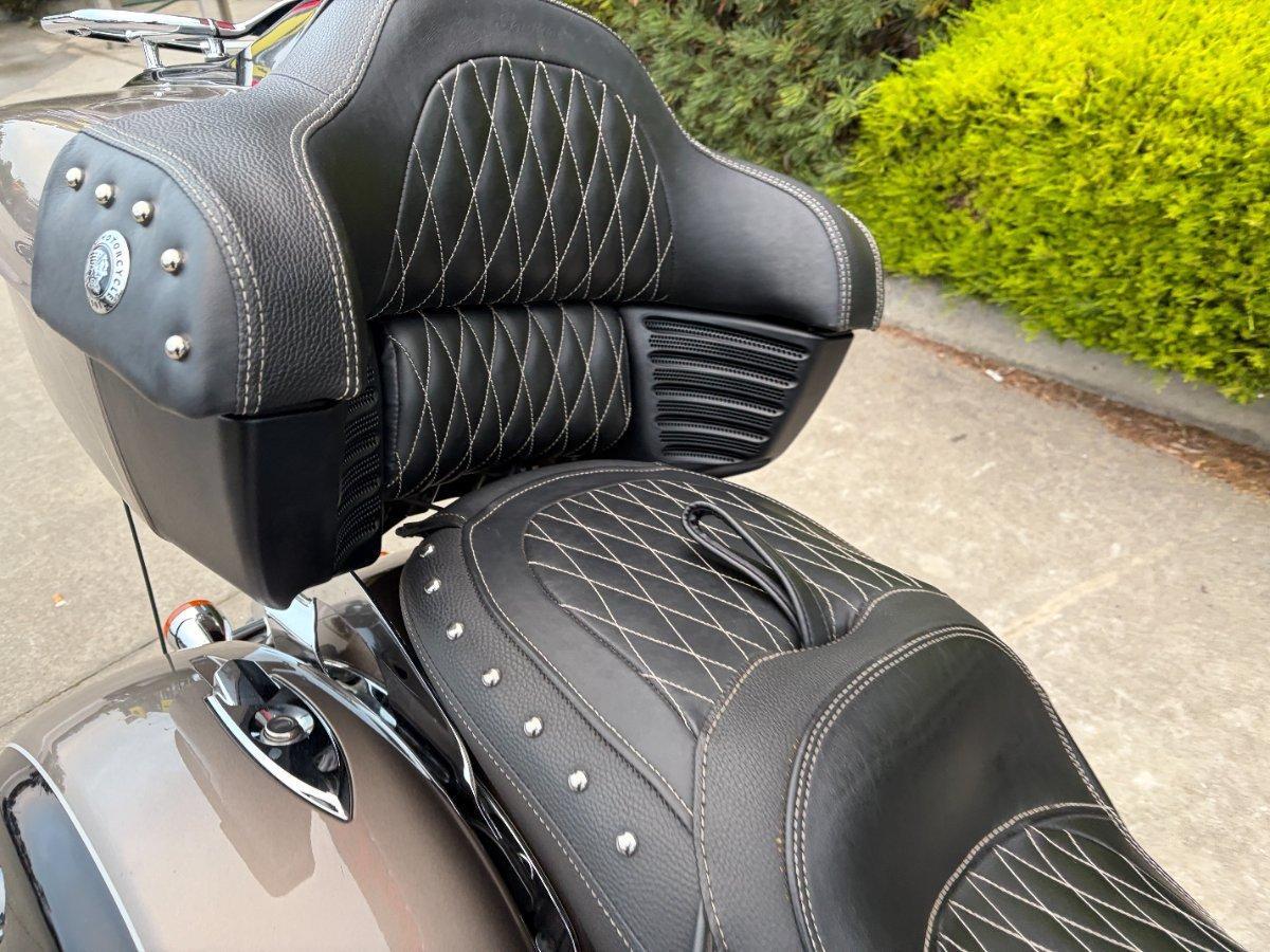 2018 INDIAN ROADMASTER BRONZE/THUNDR BLACK CRUISER