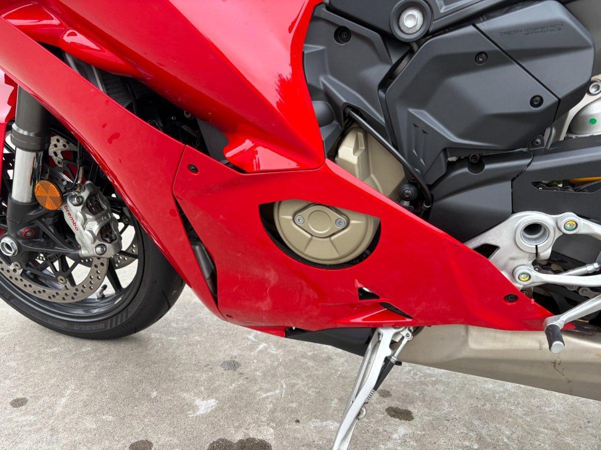 2025 DUCATI PANIGALE V4 SPORTS