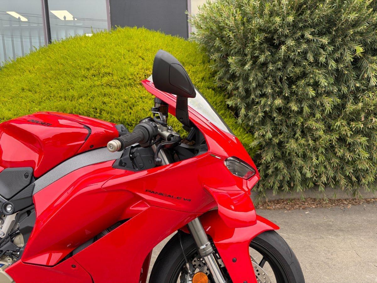 2025 DUCATI PANIGALE V4 SPORTS
