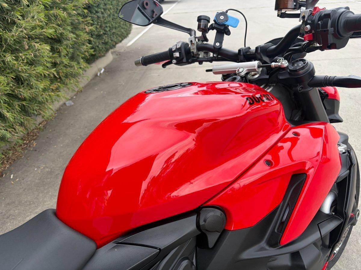 2022 DUCATI STREETFIGHTER V2 DUAL SPORTS