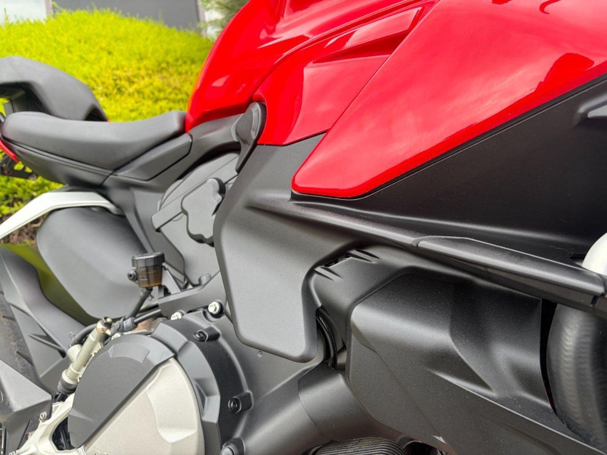 2022 DUCATI STREETFIGHTER V2 DUAL SPORTS