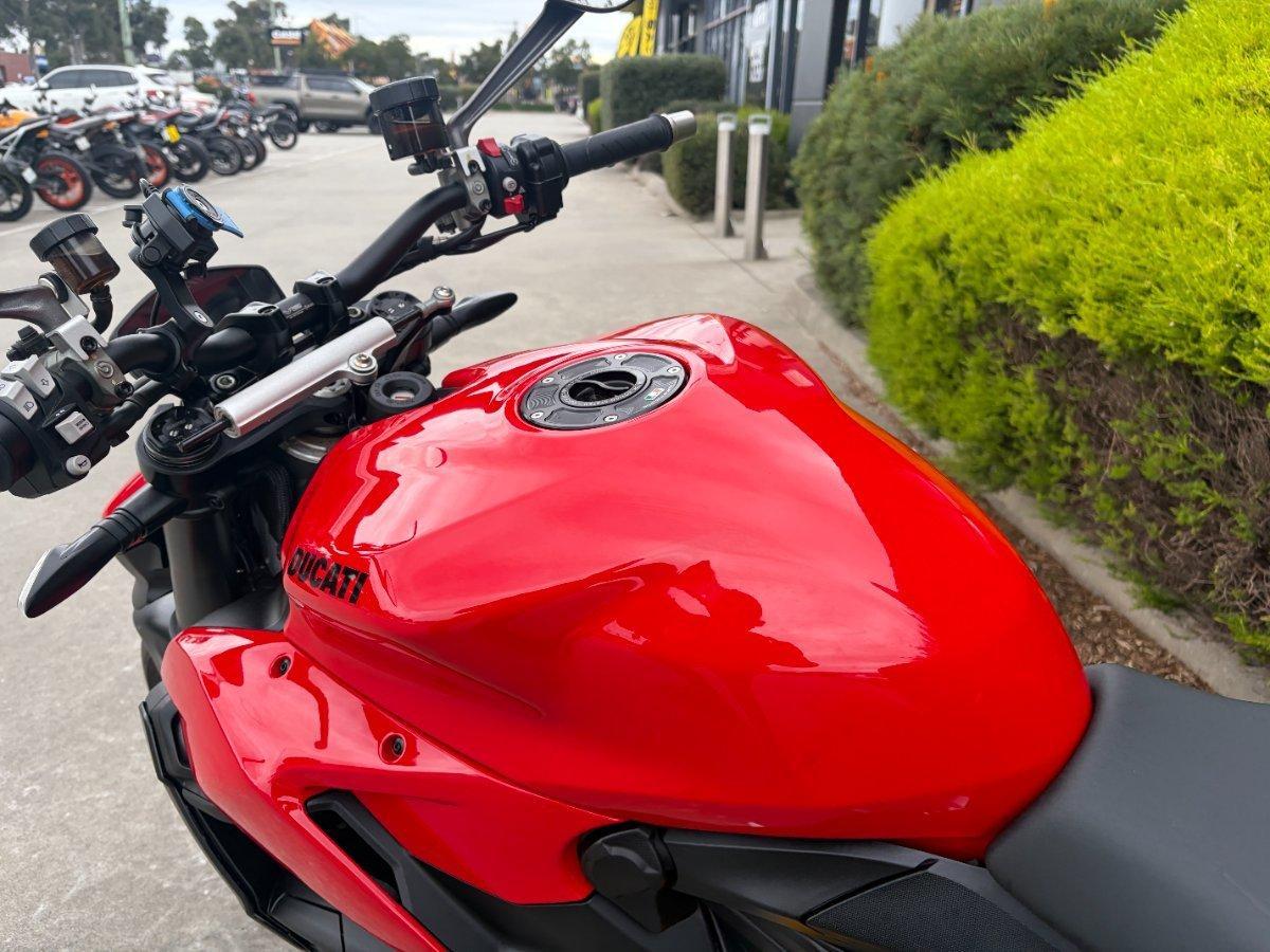 2022 DUCATI STREETFIGHTER V2 DUAL SPORTS