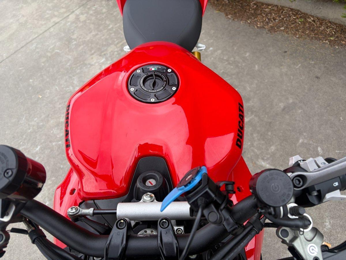 2022 DUCATI STREETFIGHTER V2 DUAL SPORTS