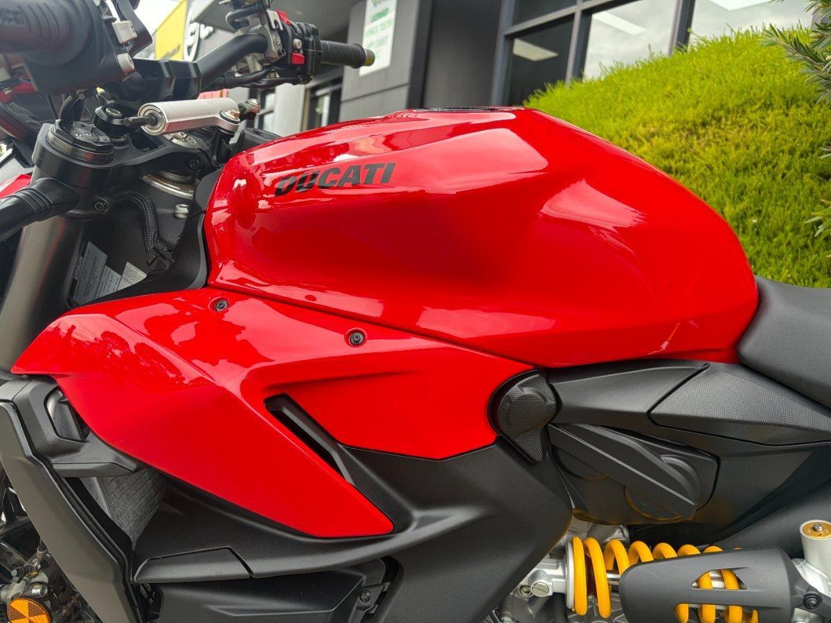 2022 DUCATI STREETFIGHTER V2 DUAL SPORTS