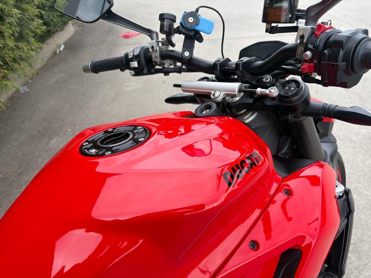 2022 DUCATI STREETFIGHTER V2 DUAL SPORTS