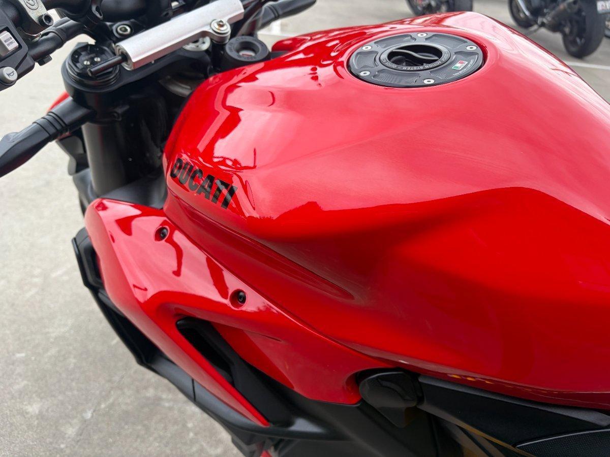 2022 DUCATI STREETFIGHTER V2 DUAL SPORTS