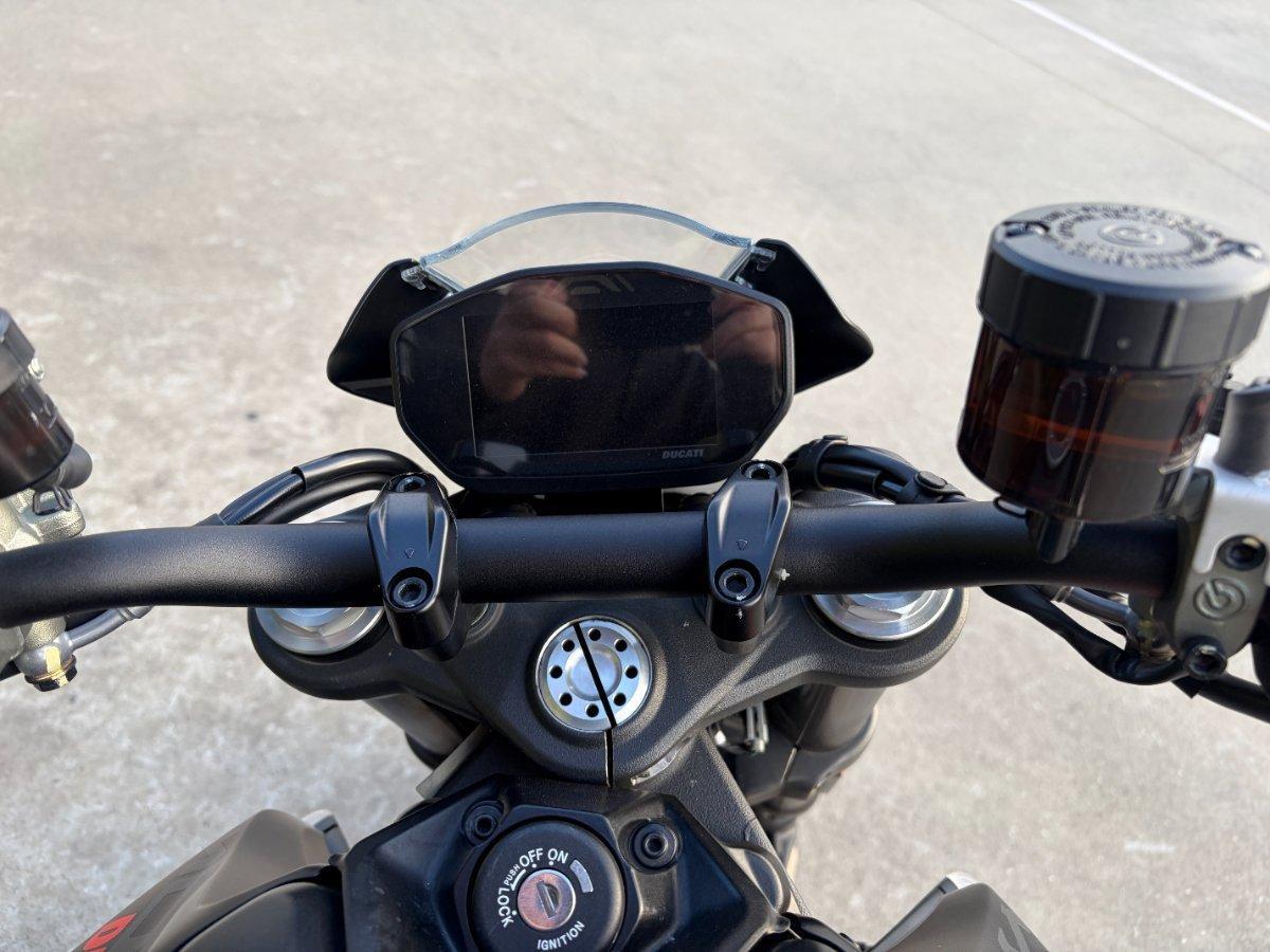 2023 DUCATI MONSTER + ROAD