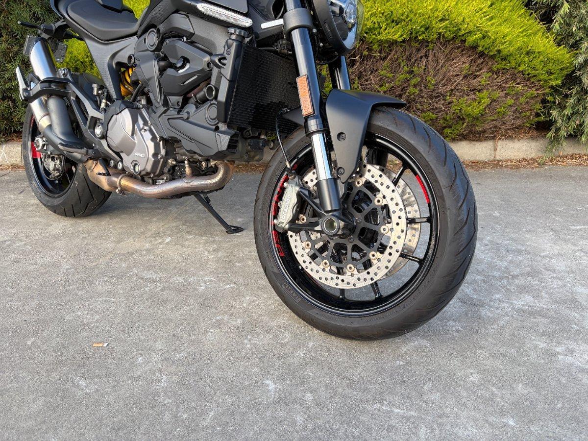 2023 DUCATI MONSTER + ROAD