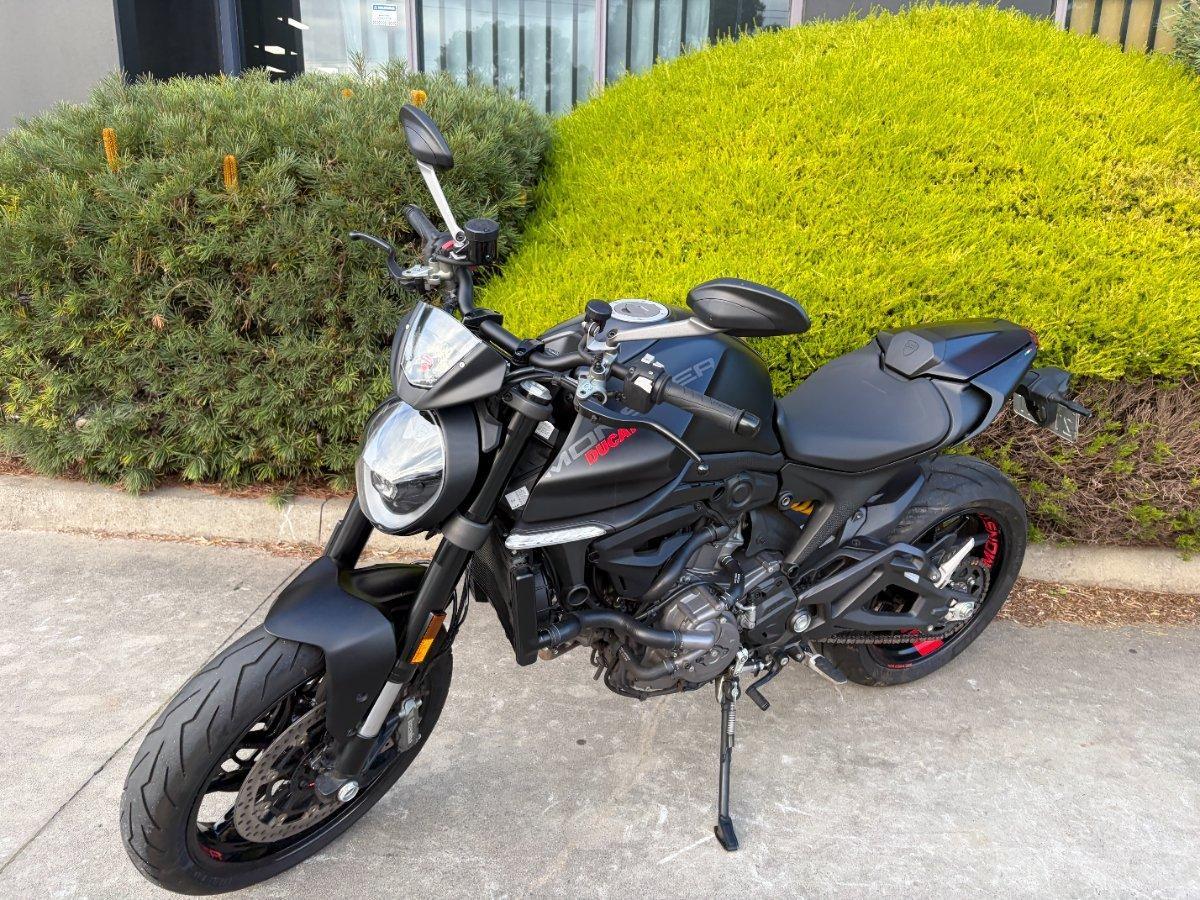 2023 DUCATI MONSTER + ROAD