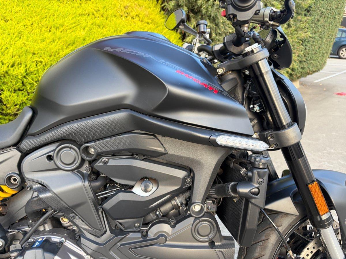 2023 DUCATI MONSTER + ROAD