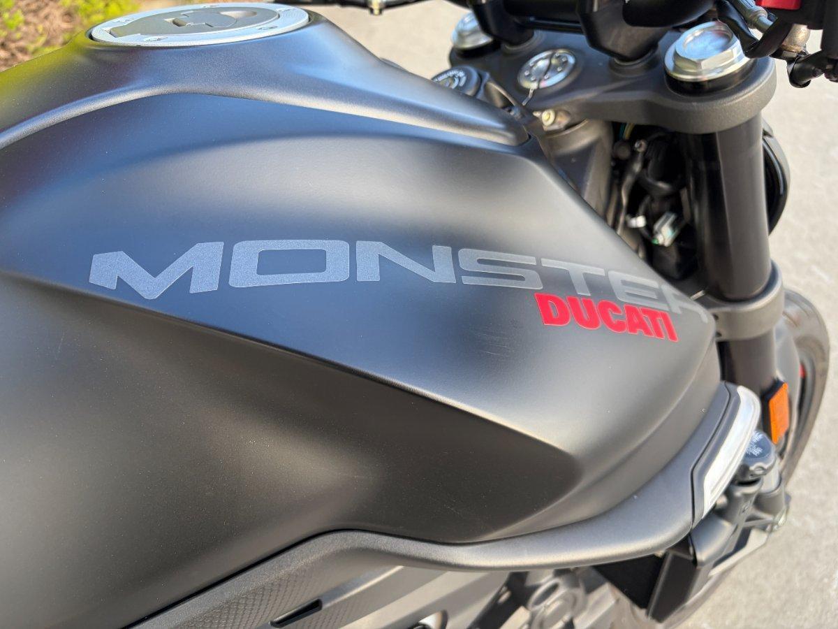 2023 DUCATI MONSTER + ROAD