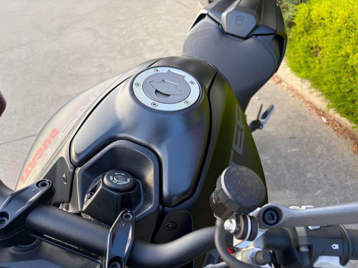2023 DUCATI MONSTER + ROAD