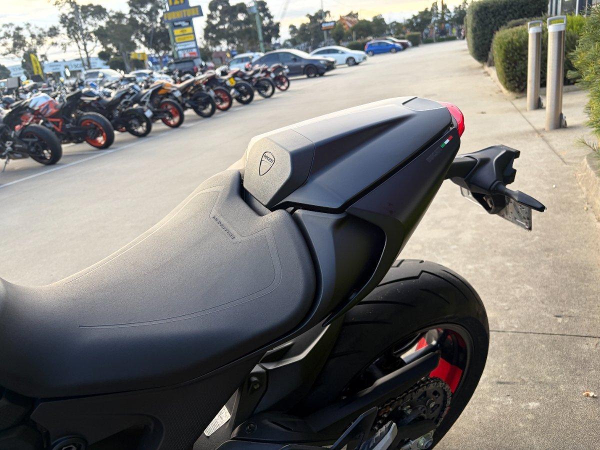 2023 DUCATI MONSTER + ROAD