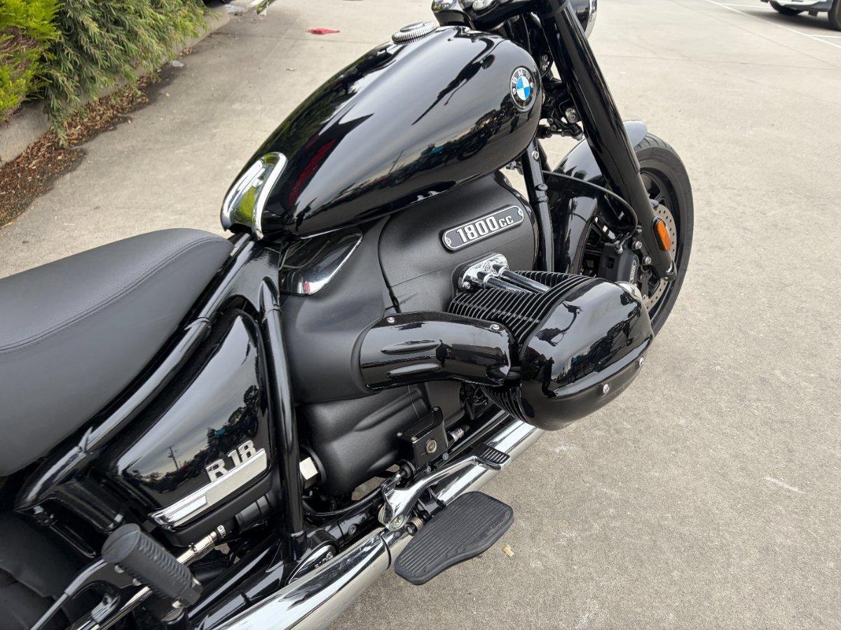 2023 BMW R 18 BLACKLINE CRUISER