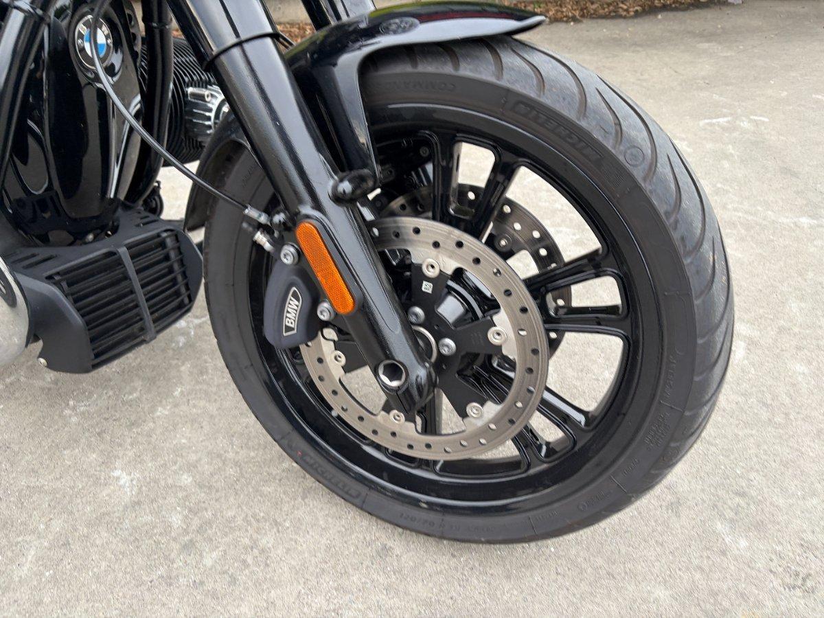 2023 BMW R 18 BLACKLINE CRUISER