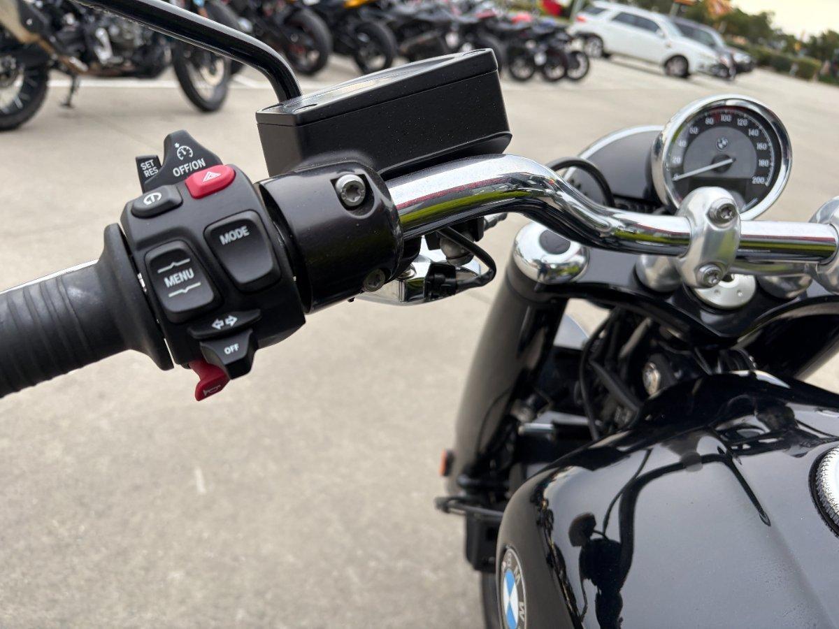 2023 BMW R 18 BLACKLINE CRUISER