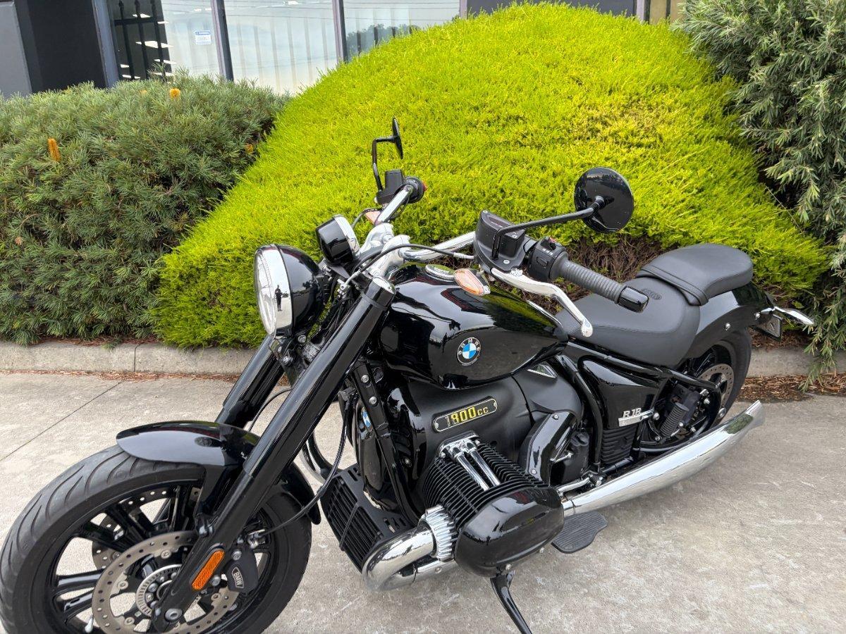 2023 BMW R 18 BLACKLINE CRUISER