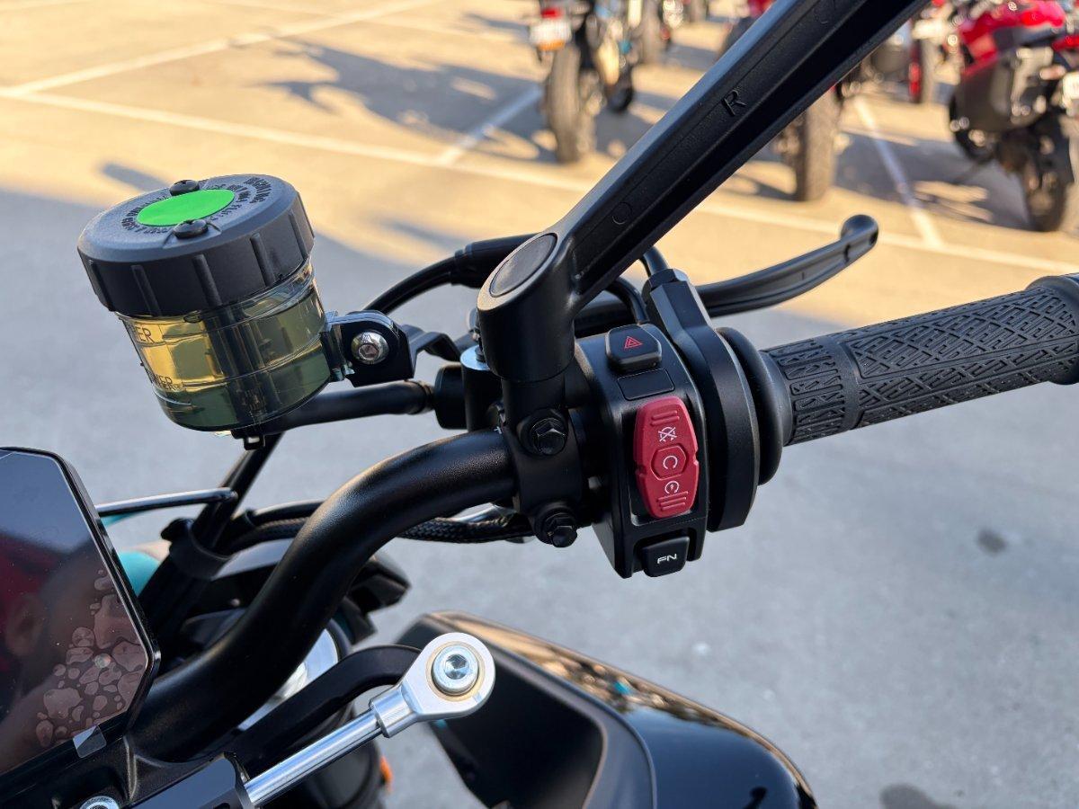 2026 CF MOTO 675 NK ROAD