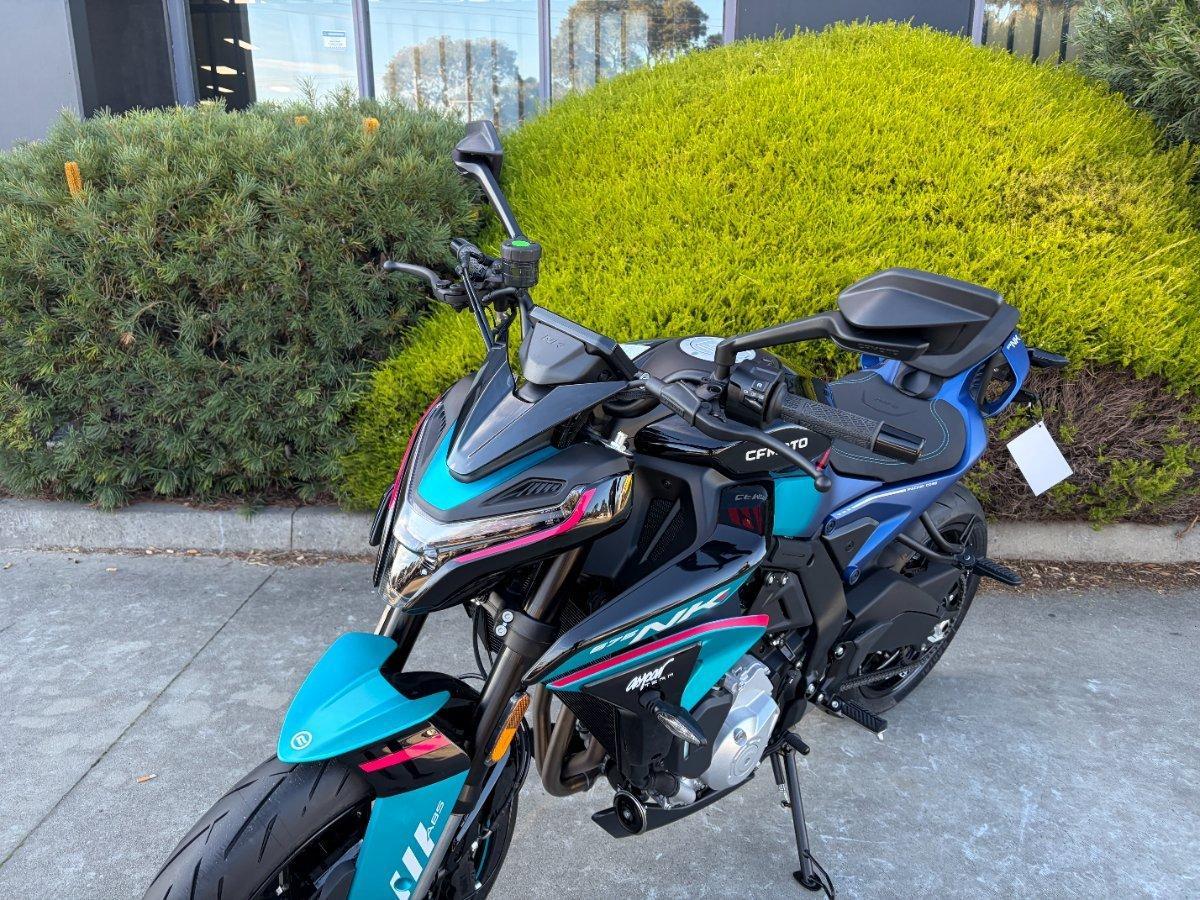 2026 CF MOTO 675 NK ROAD