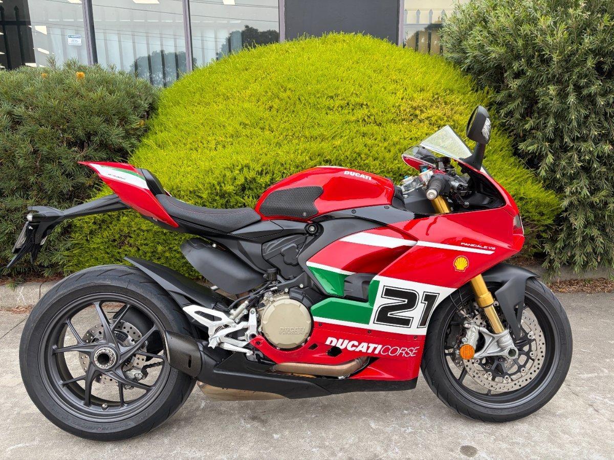 2024 DUCATI PANIGALE V2 BAYLISS 20TH ANNIV SPORTS