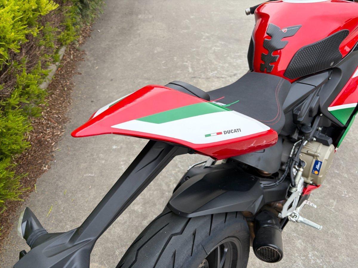 2024 DUCATI PANIGALE V2 BAYLISS 20TH ANNIV SPORTS