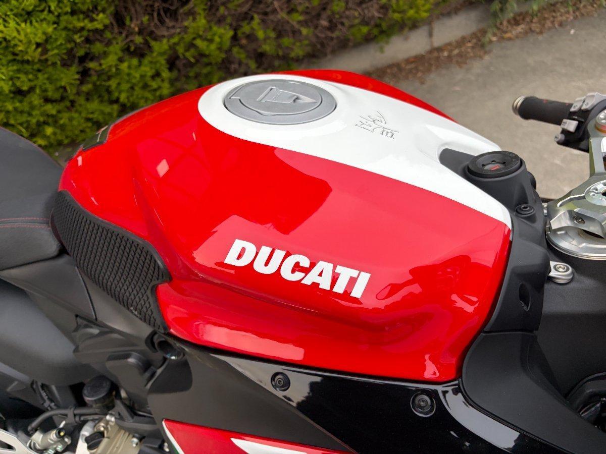 2024 DUCATI PANIGALE V2 BAYLISS 20TH ANNIV SPORTS