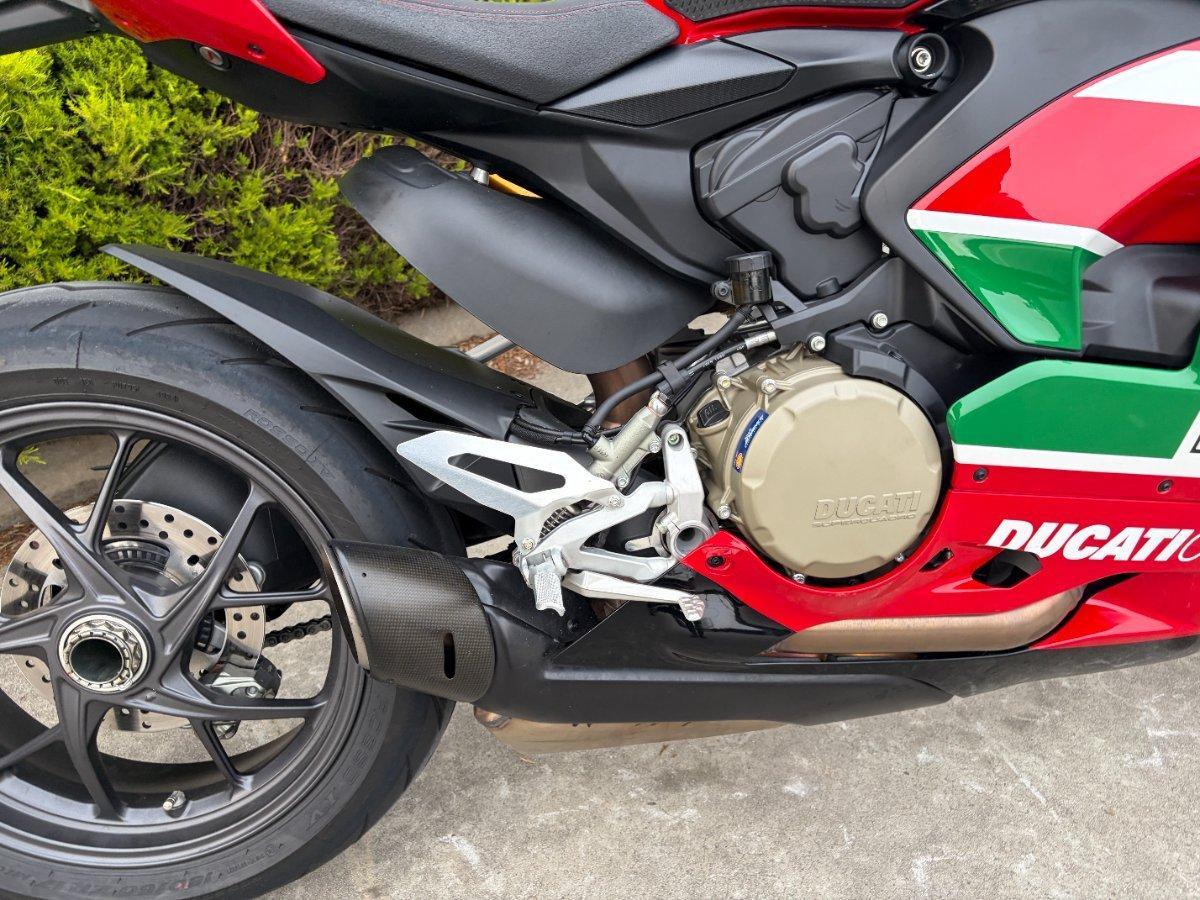 2024 DUCATI PANIGALE V2 BAYLISS 20TH ANNIV SPORTS