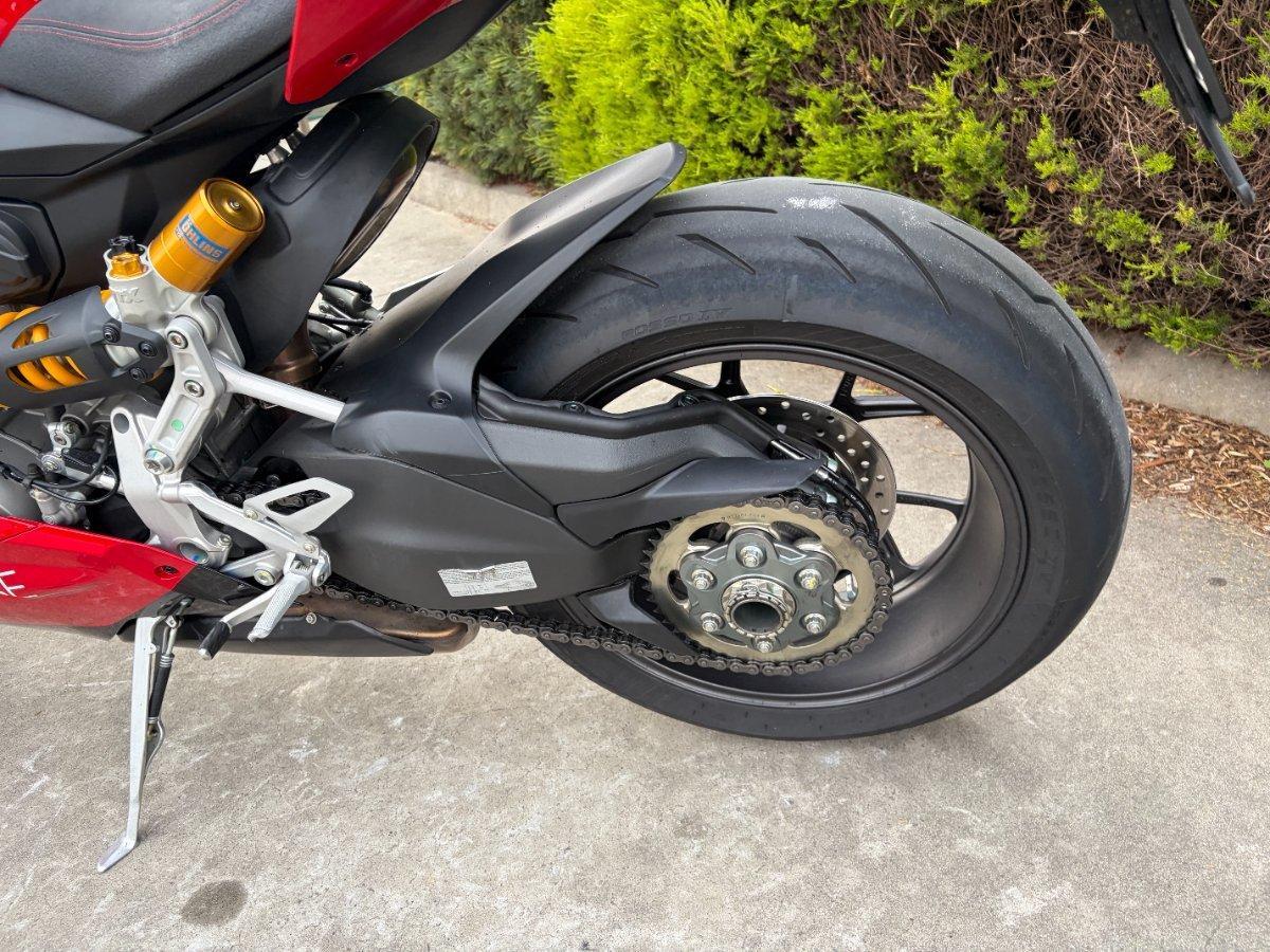 2024 DUCATI PANIGALE V2 BAYLISS 20TH ANNIV SPORTS