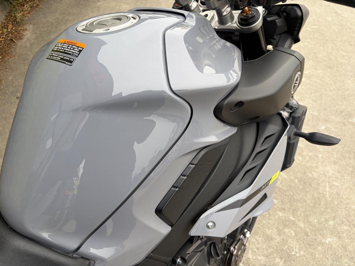 2016 YAMAHA MT-10 SPORTS