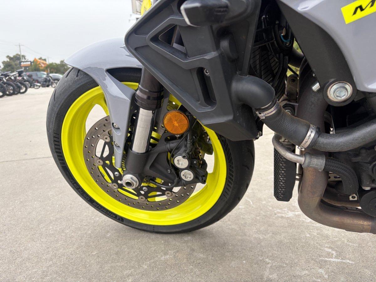 2016 YAMAHA MT-10 SPORTS