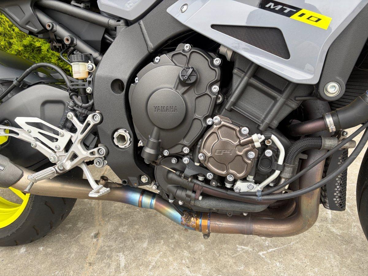 2016 YAMAHA MT-10 SPORTS