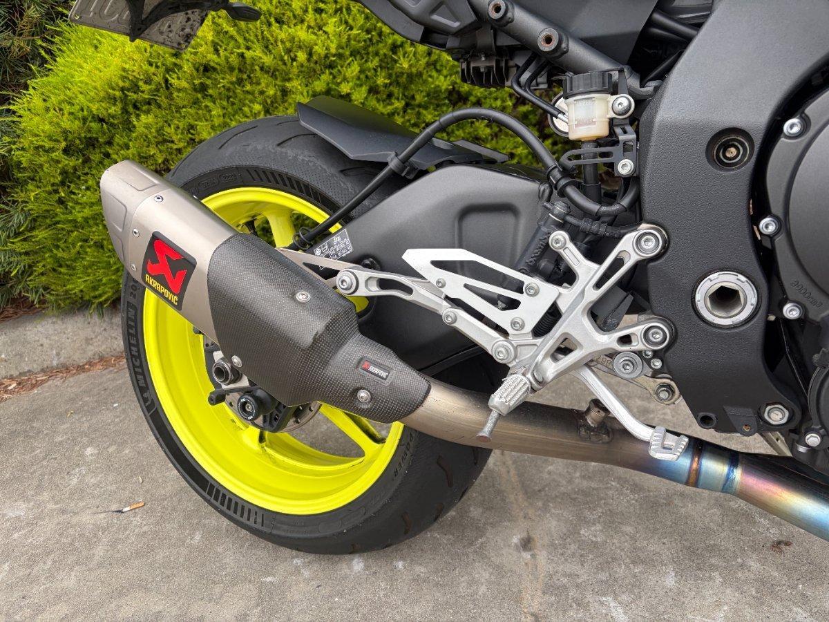 2016 YAMAHA MT-10 SPORTS