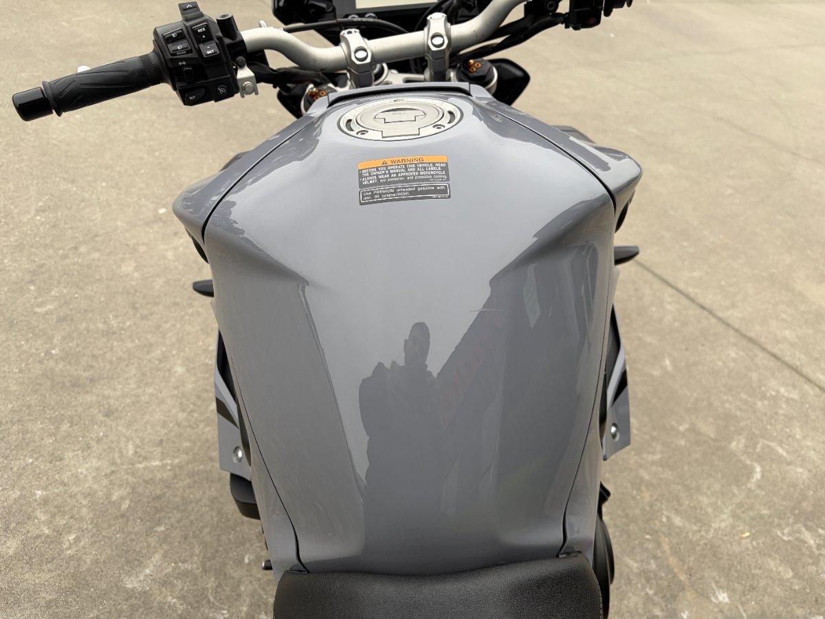 2016 YAMAHA MT-10 SPORTS