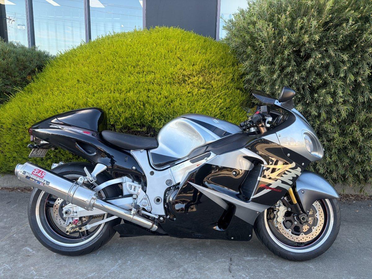 2005 SUZUKI GSX1300R (HAYABUSA) ROAD
