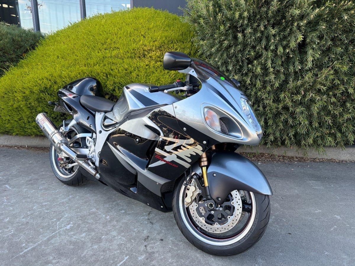 2005 SUZUKI GSX1300R (HAYABUSA) ROAD