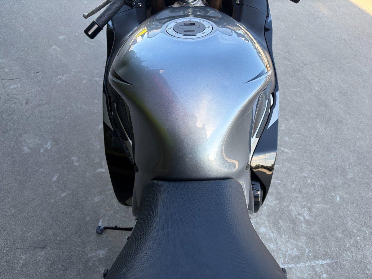 2005 SUZUKI GSX1300R (HAYABUSA) ROAD
