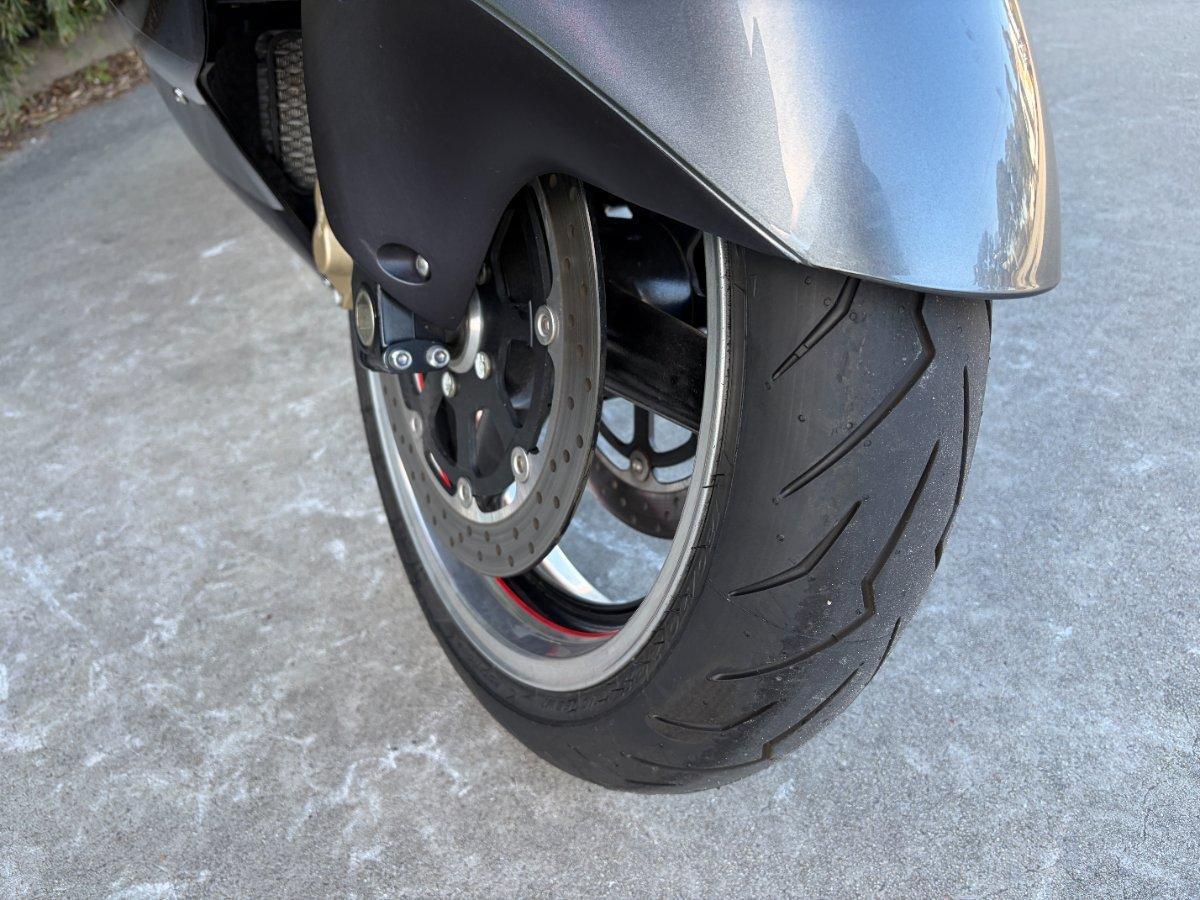 2005 SUZUKI GSX1300R (HAYABUSA) ROAD