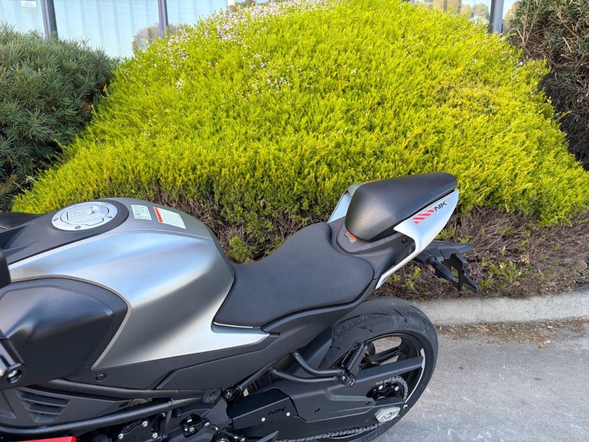 2026 CF MOTO 450 NK ROAD